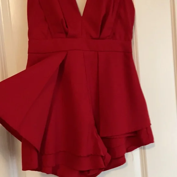Red jumpsuit Romper. Pleated front. Open back. Size medium. Brand A’gaci - Picture 2 of 5
